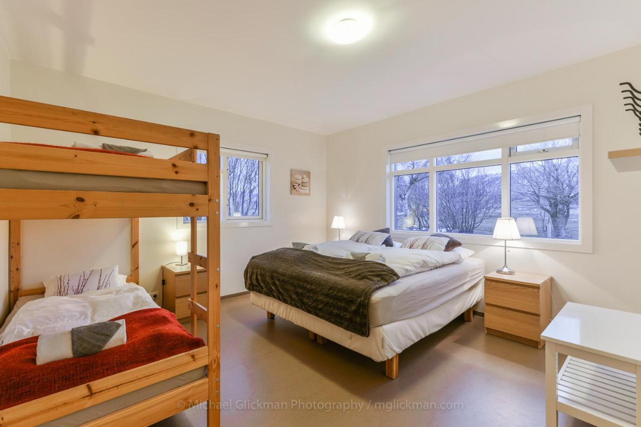 Sythra-Skoerthugil Guesthouse วาร์มาห์ลิด ภายนอก รูปภาพ